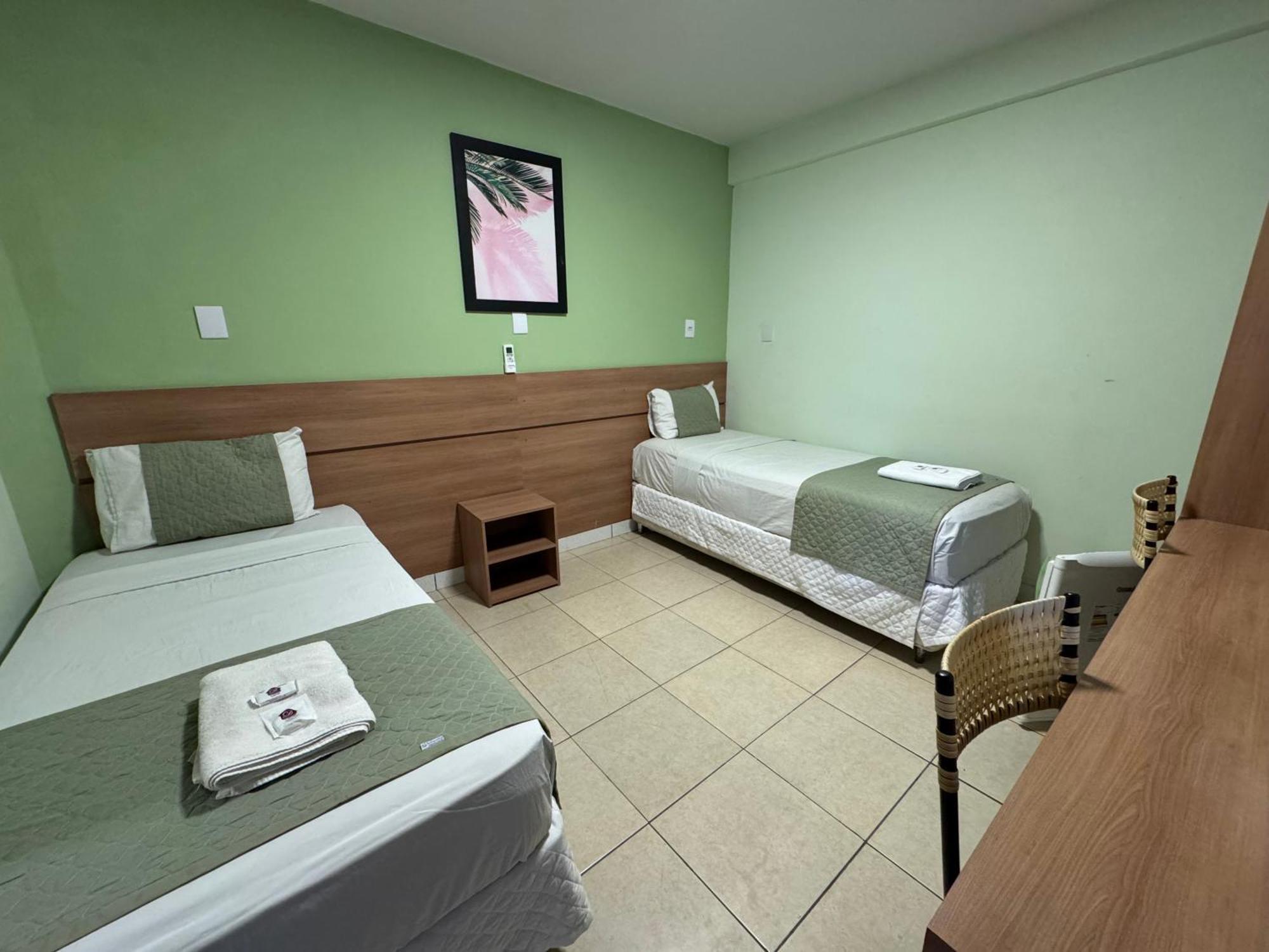 Standard Twin Room,1644444117:JPEG